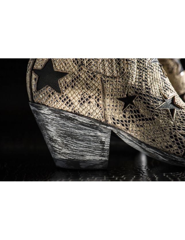 MEXICANA CIRCUS 2 NAT/ SNAKE