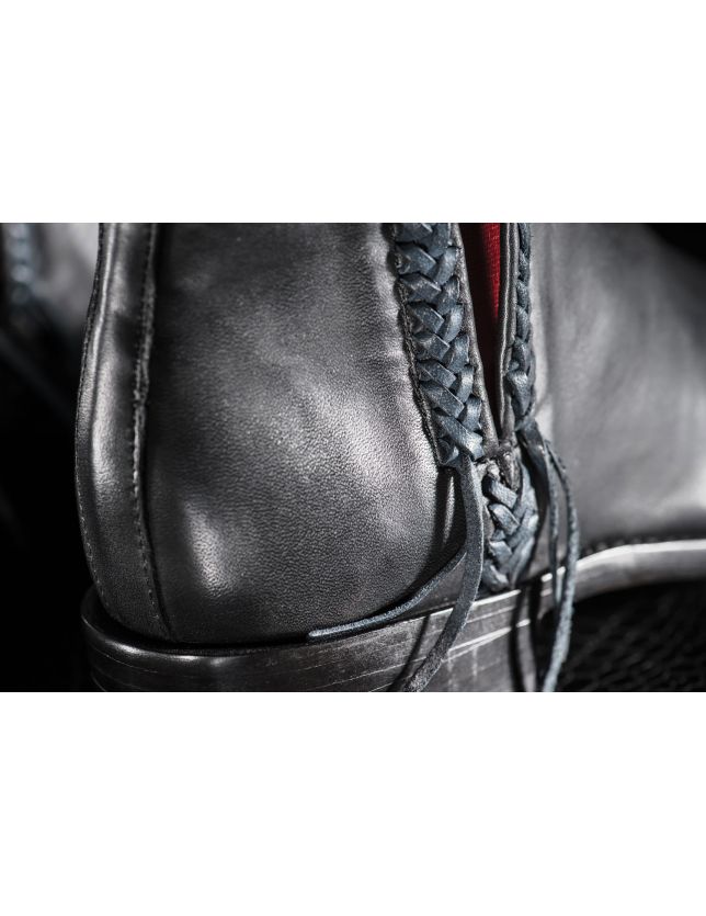 MEXICANA PEQUENIA LONDON BLACK / RED