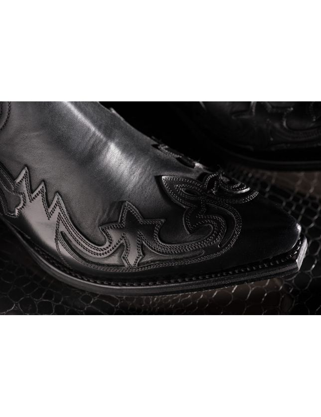 SENDRA 4660 FLORENTIC NERO