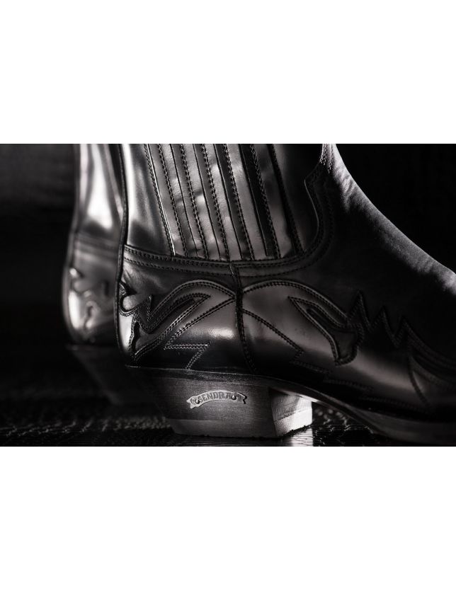 SENDRA 4660 FLORENTIC NERO