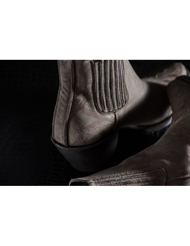 MEXICANA GAUCHO GREY
