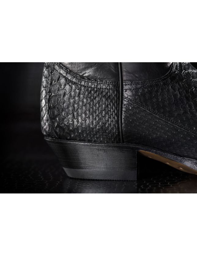 SENDRA 2605P PYTHON BLACK