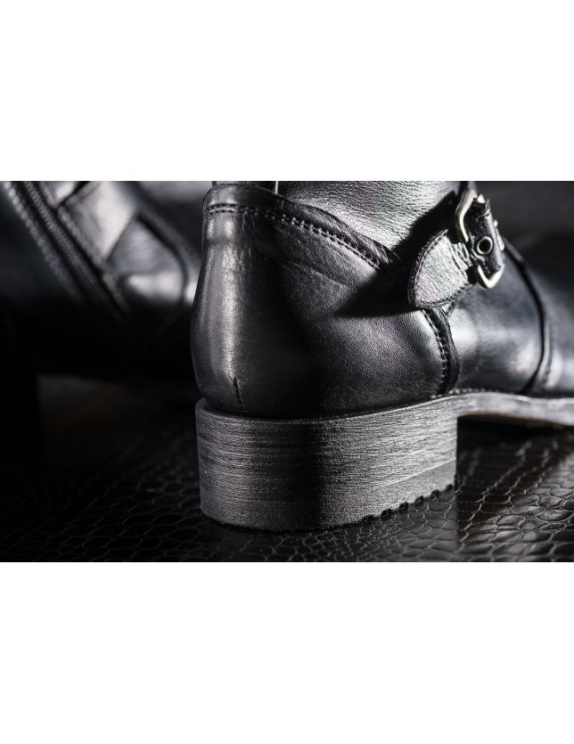 SENDRA 8787 SALVAGE BLACK