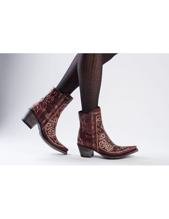 OLD GRINGO AMBER SHORT RED